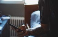 Social Media Still Affecting Young People’s Sleep According to New Study