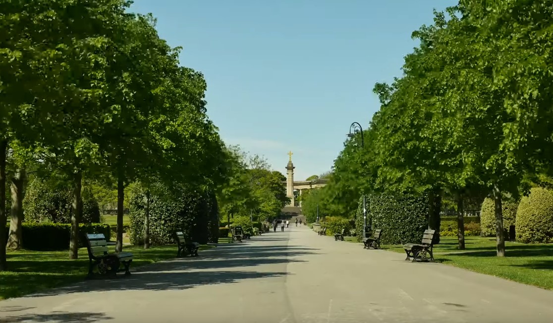 Two Public Parks in Kirklees to Benefit from New Safety Funding