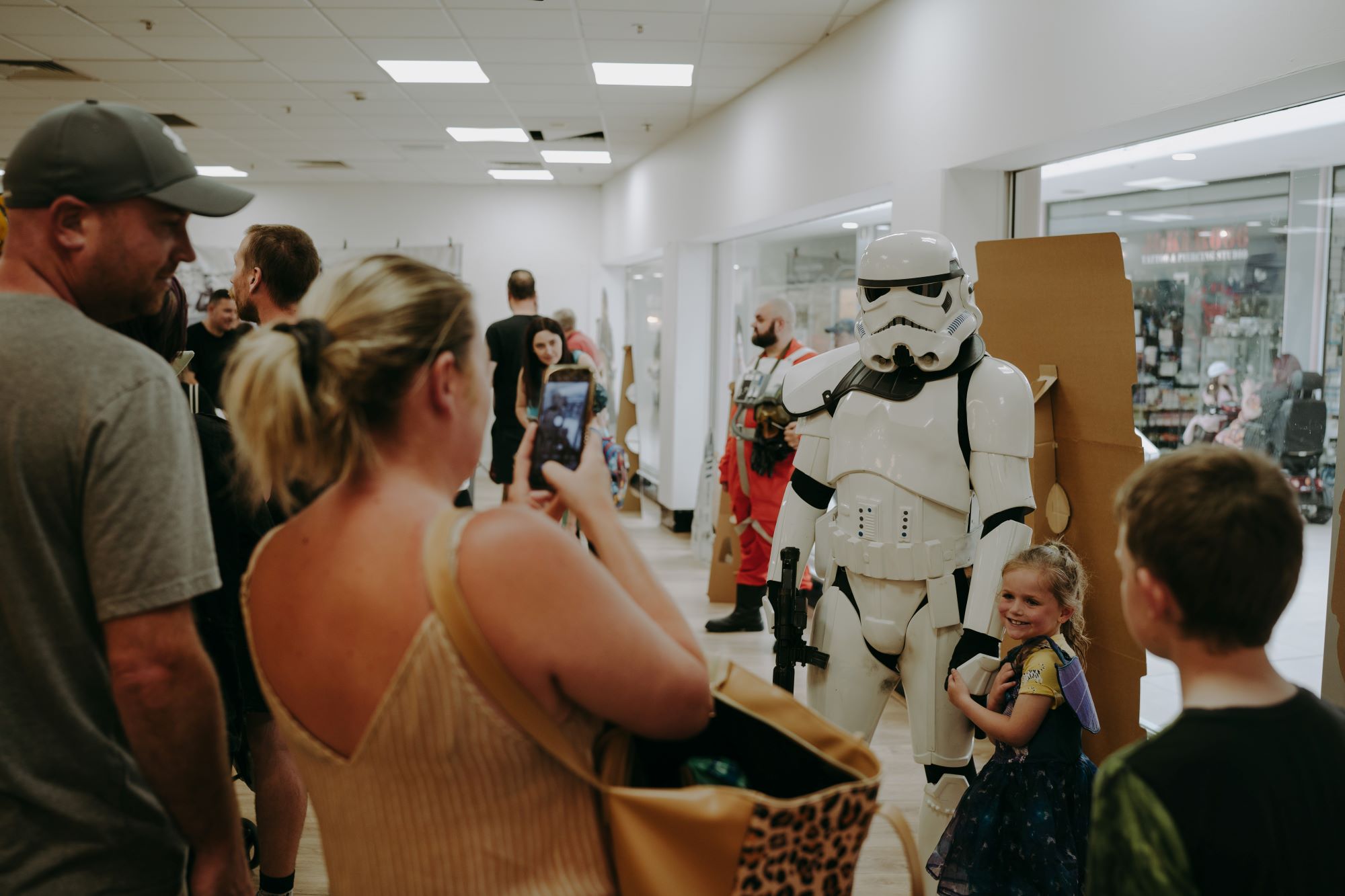 Huddersfield BID’s Get Your Geek On Sci-fi and Comic Con Event ‘Out of this World’