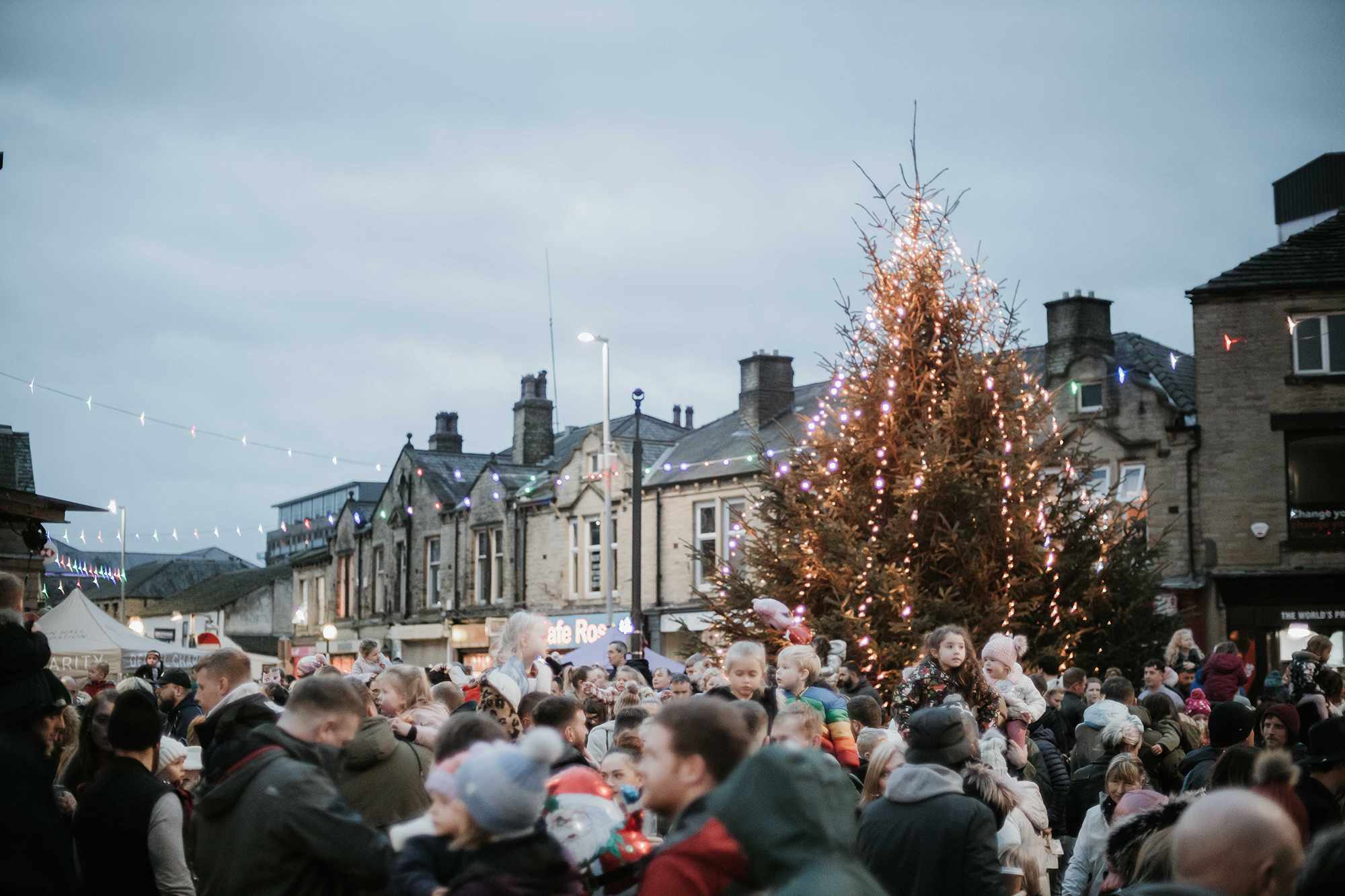 Brighouse Shops, Venues & Businesses Vote ‘Yes’ and Back the BID for a Further Five Years