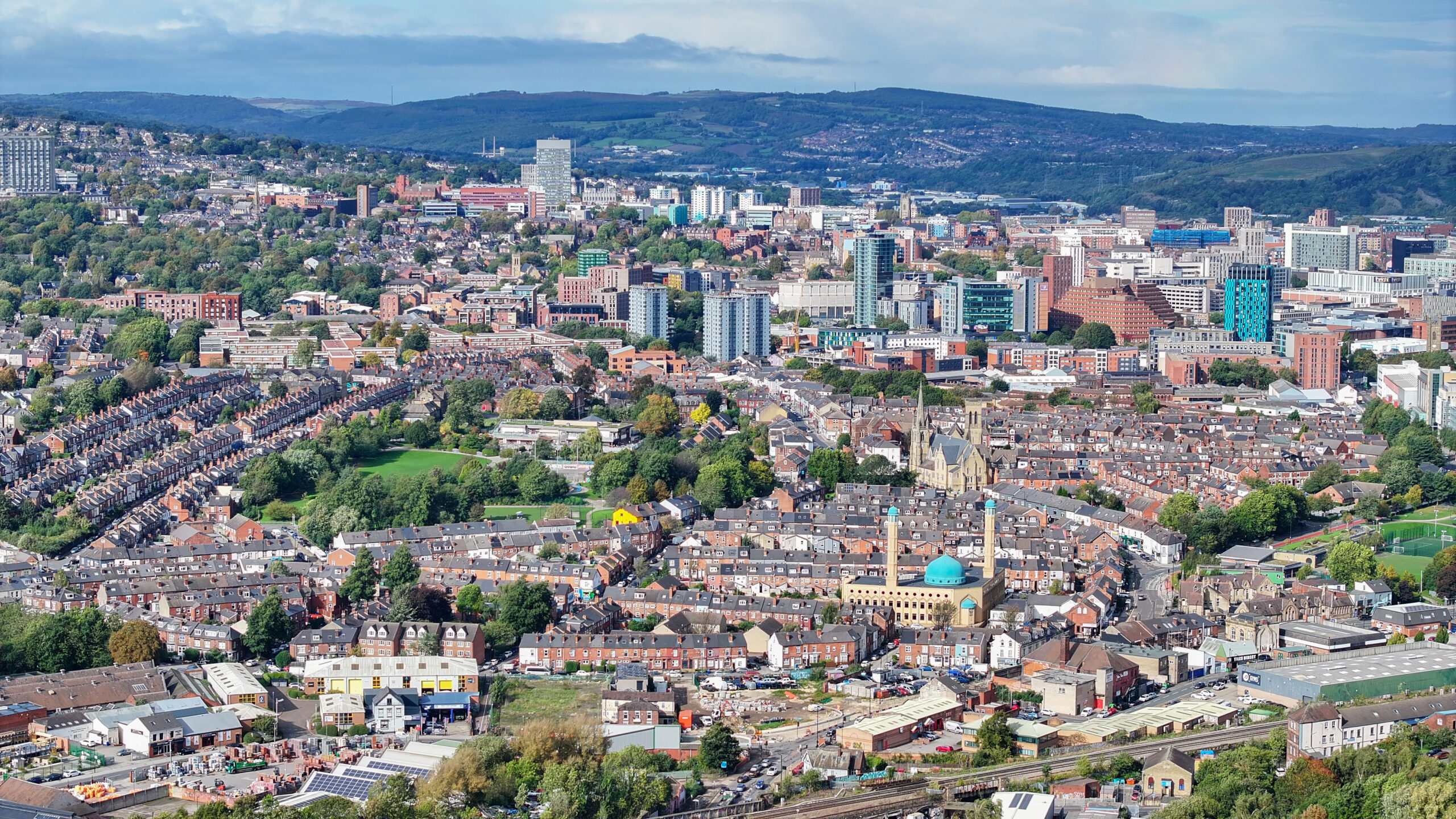People in Less Affluent Areas Have Lower Levels of Tree Cover and Higher Risk of Health Problems, New Online Map Reveals