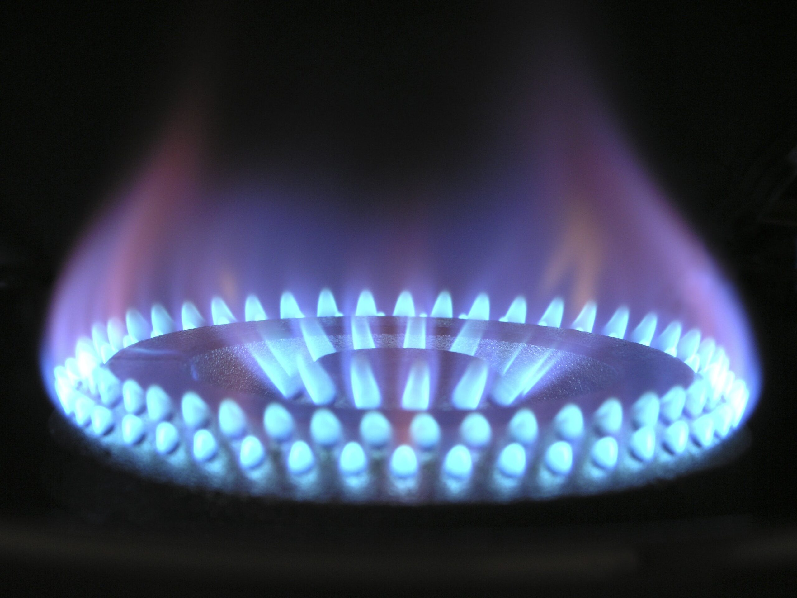 Unite Held Huddersfield Protest Calling for Action Against Fuel Poverty