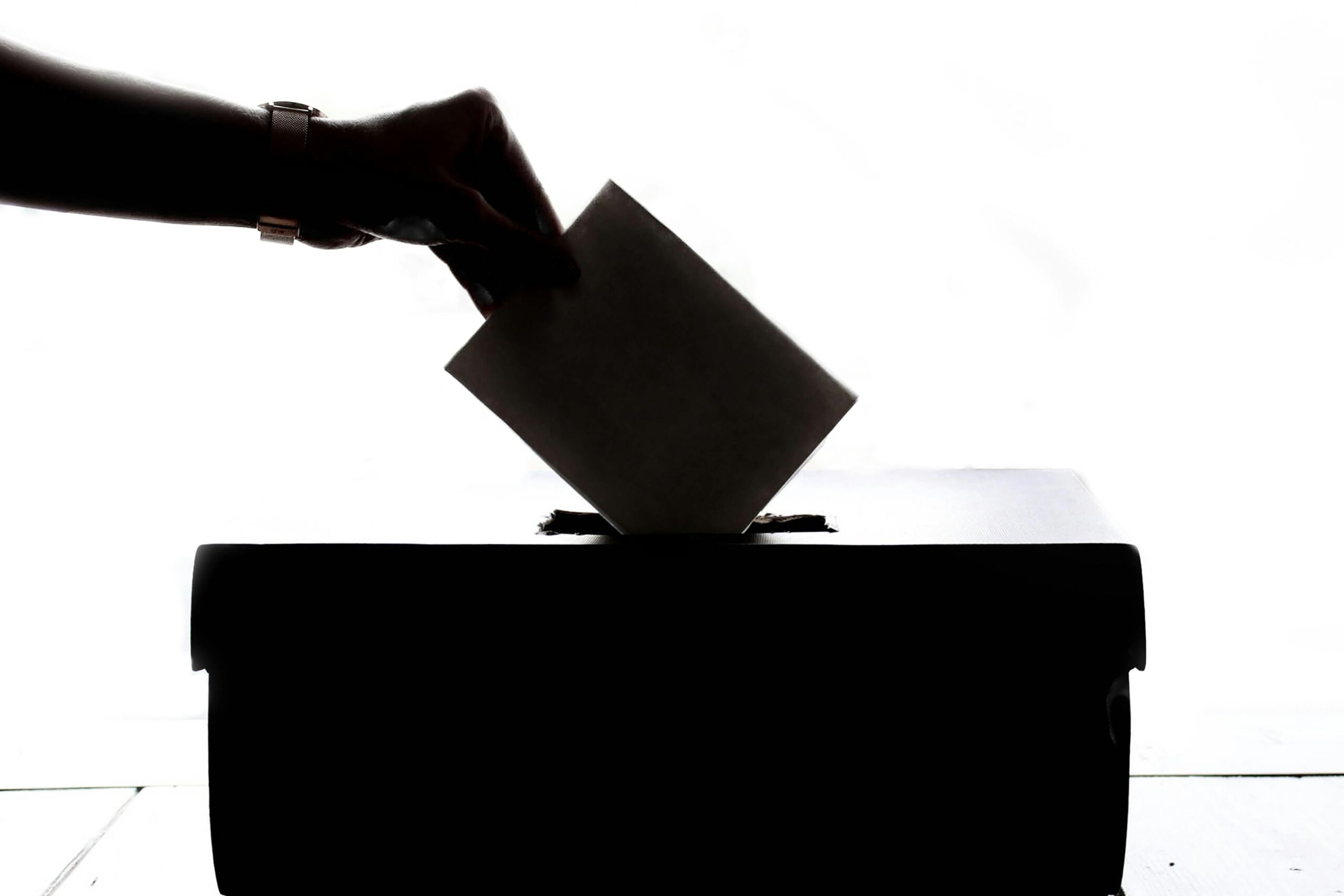 Residents Encouraged to Register to Vote Before Local Elections take place in May