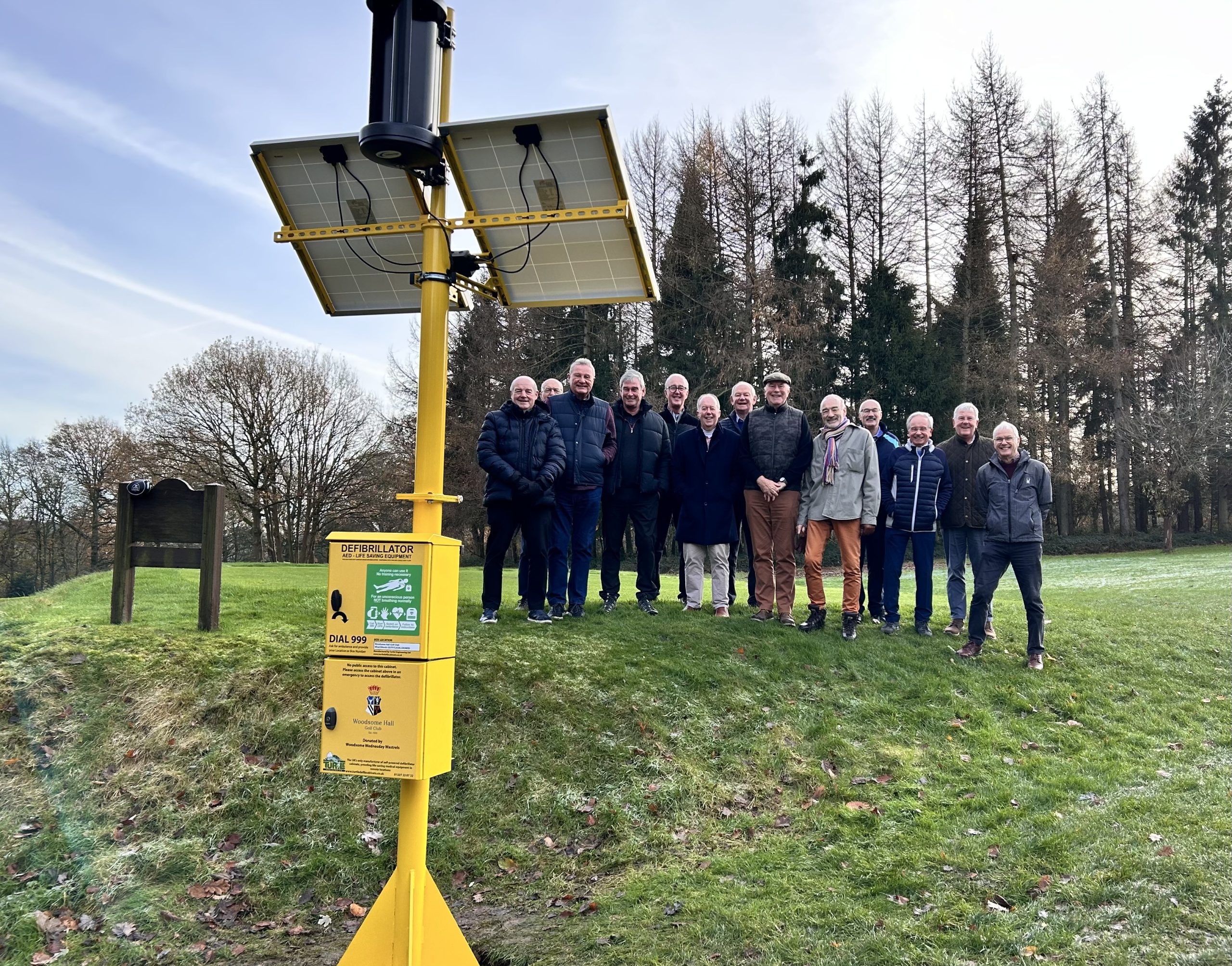 Woodsome Hall Golf Club Members Fund New Defibrillator Following Medical Emergency