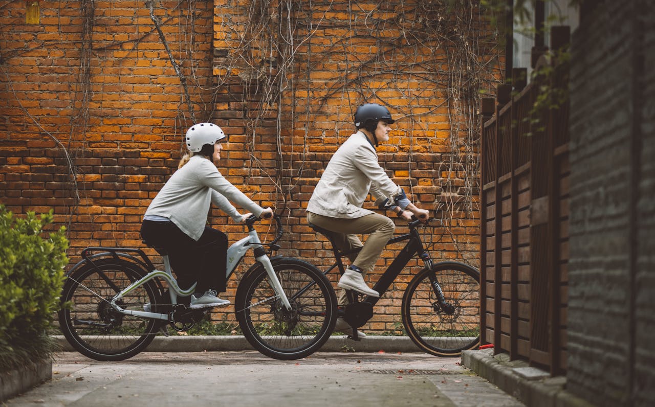 EPIKs E-Bike Roadshow Takes Kirklees by Storm
