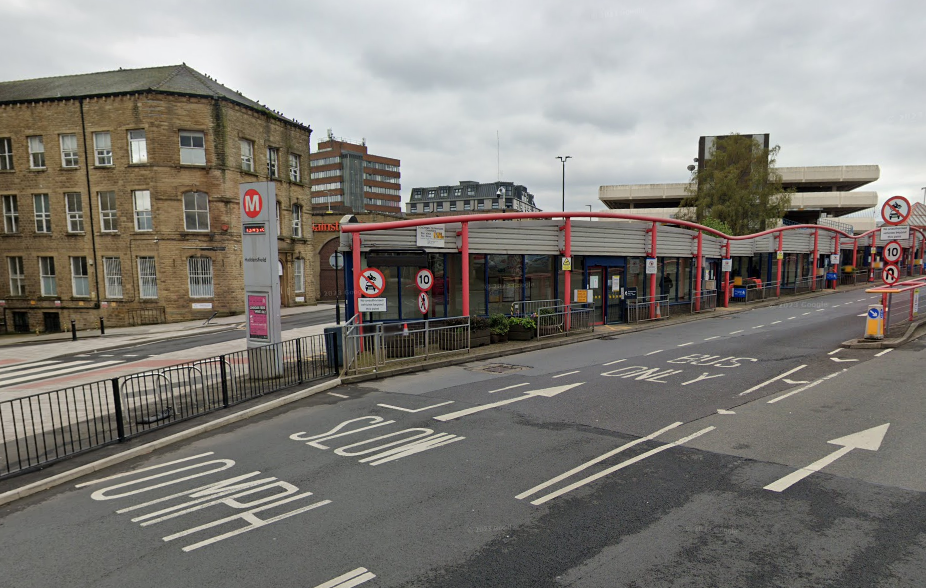 Huddersfield Bus Strikes Called Off as Drivers Secure Pay Increase