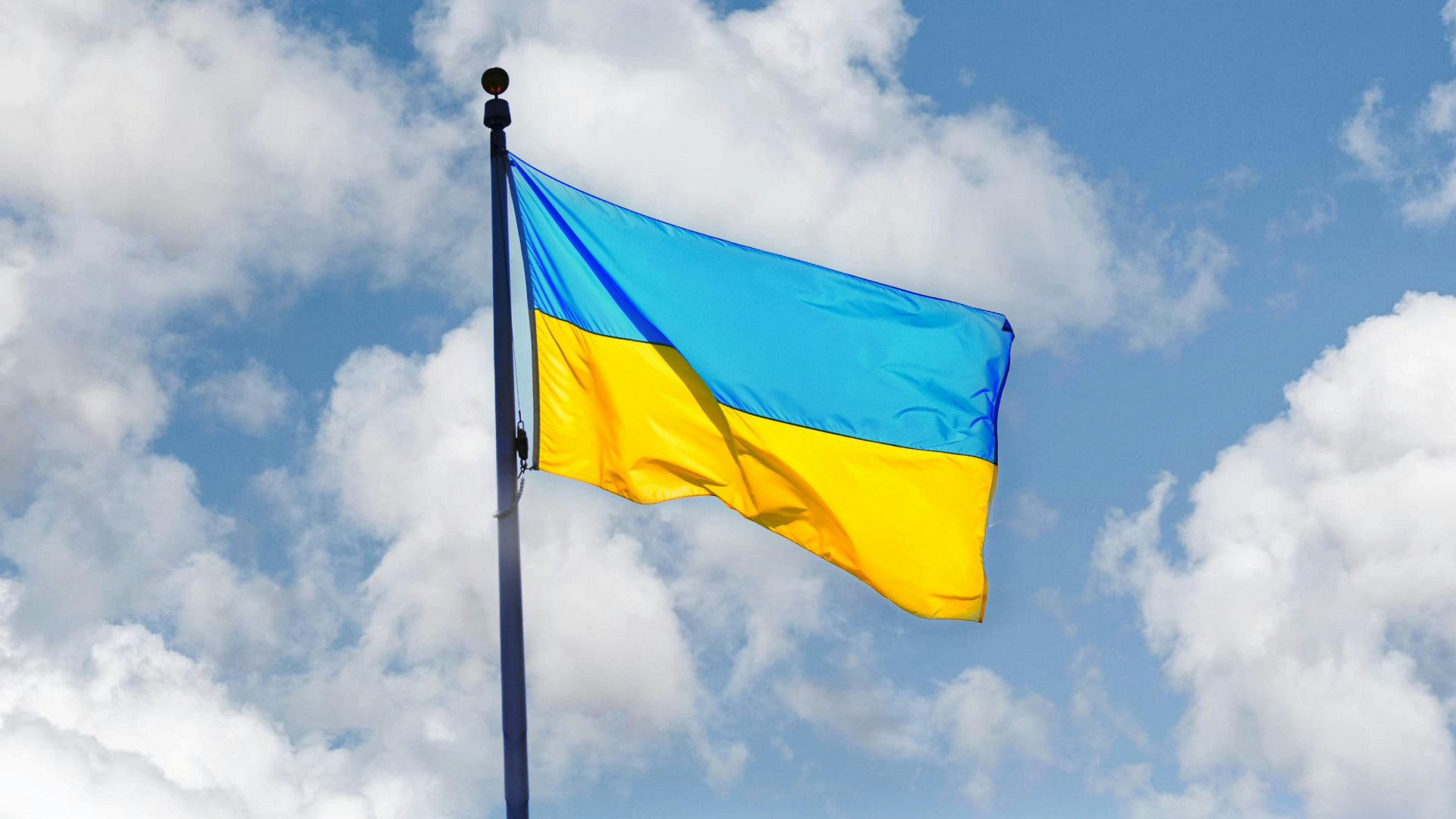 Bravery Beyond Borders as West Yorkshire Firefighters Help Deliver Essential Equipment to Ukraine