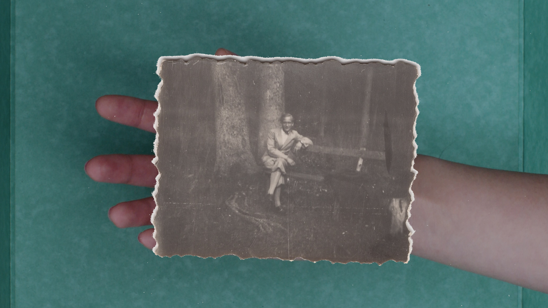 World Premiere of ‘Memorial Gestures’ Explores Holocaust Histories Through Creative Expression