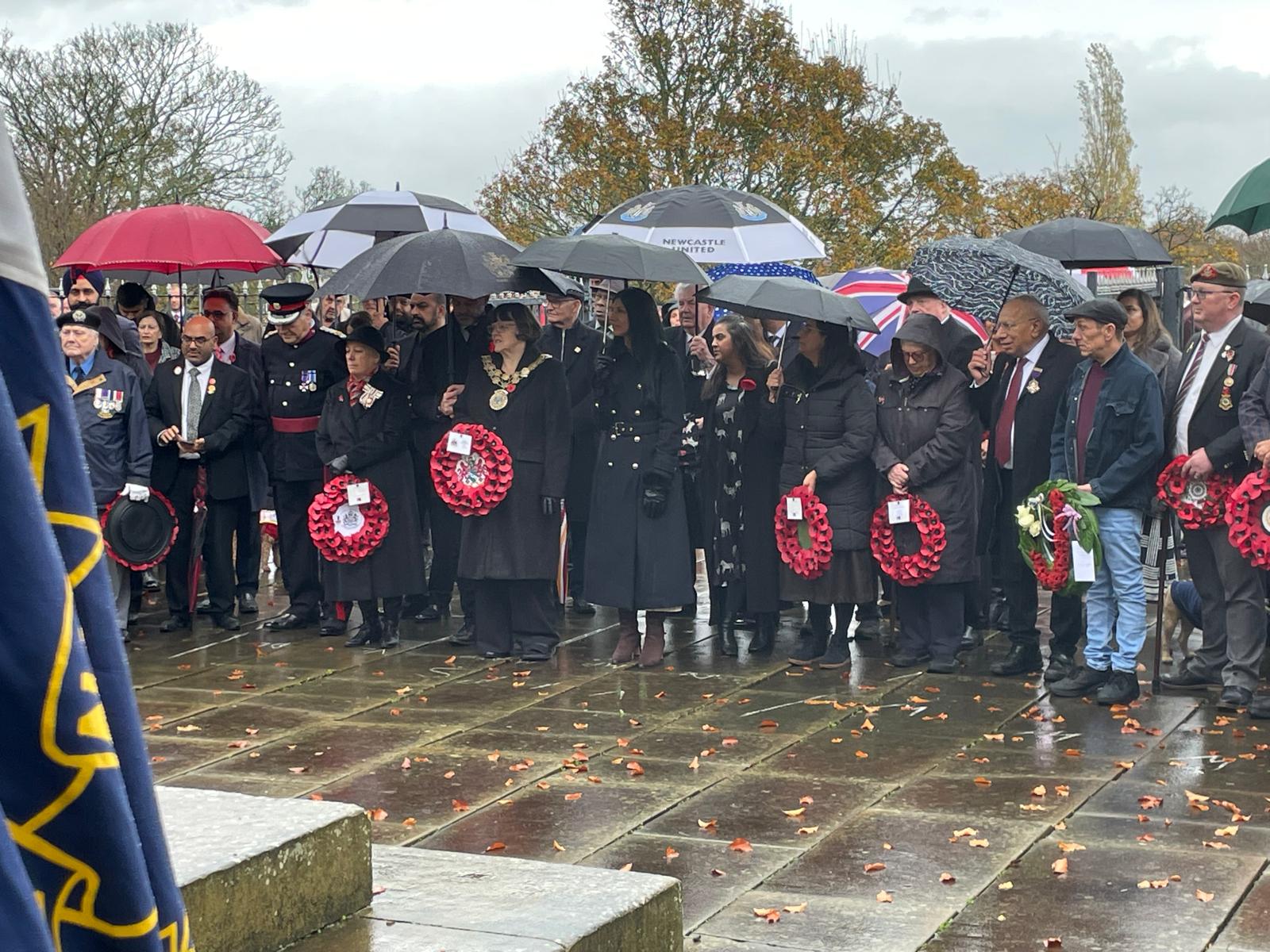 Huddersfield Unites in Tribute: Remembering Those Who Served on Armistice Day
