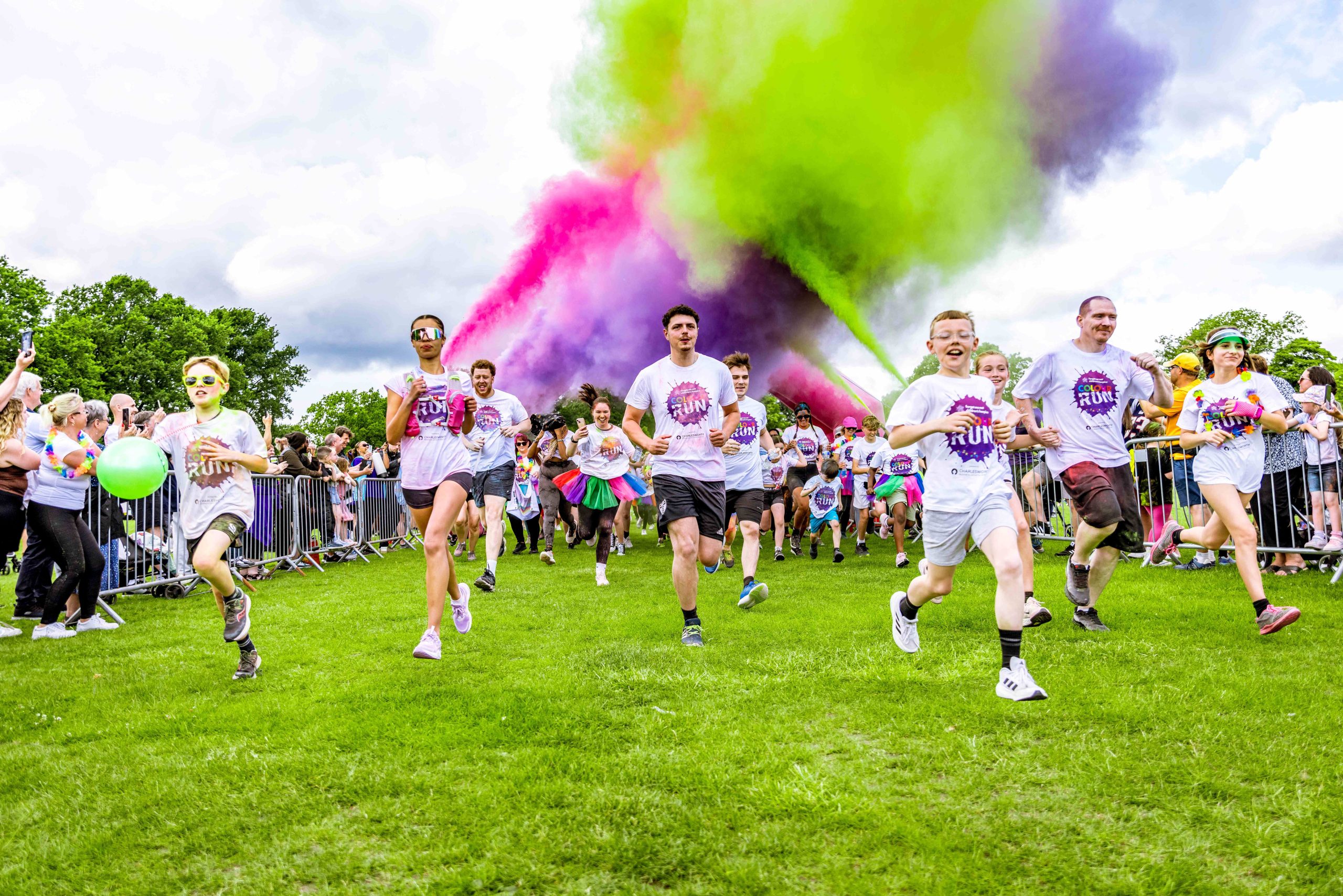 Forget Me Not's Fabulous Colour Run Returns to Huddersfield with Early Bird Ticket Discount