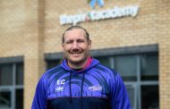 Rugby League legend Eorl Crabtree inspires learners during special ‘No Pen Day’ at Kirklees SEND academy