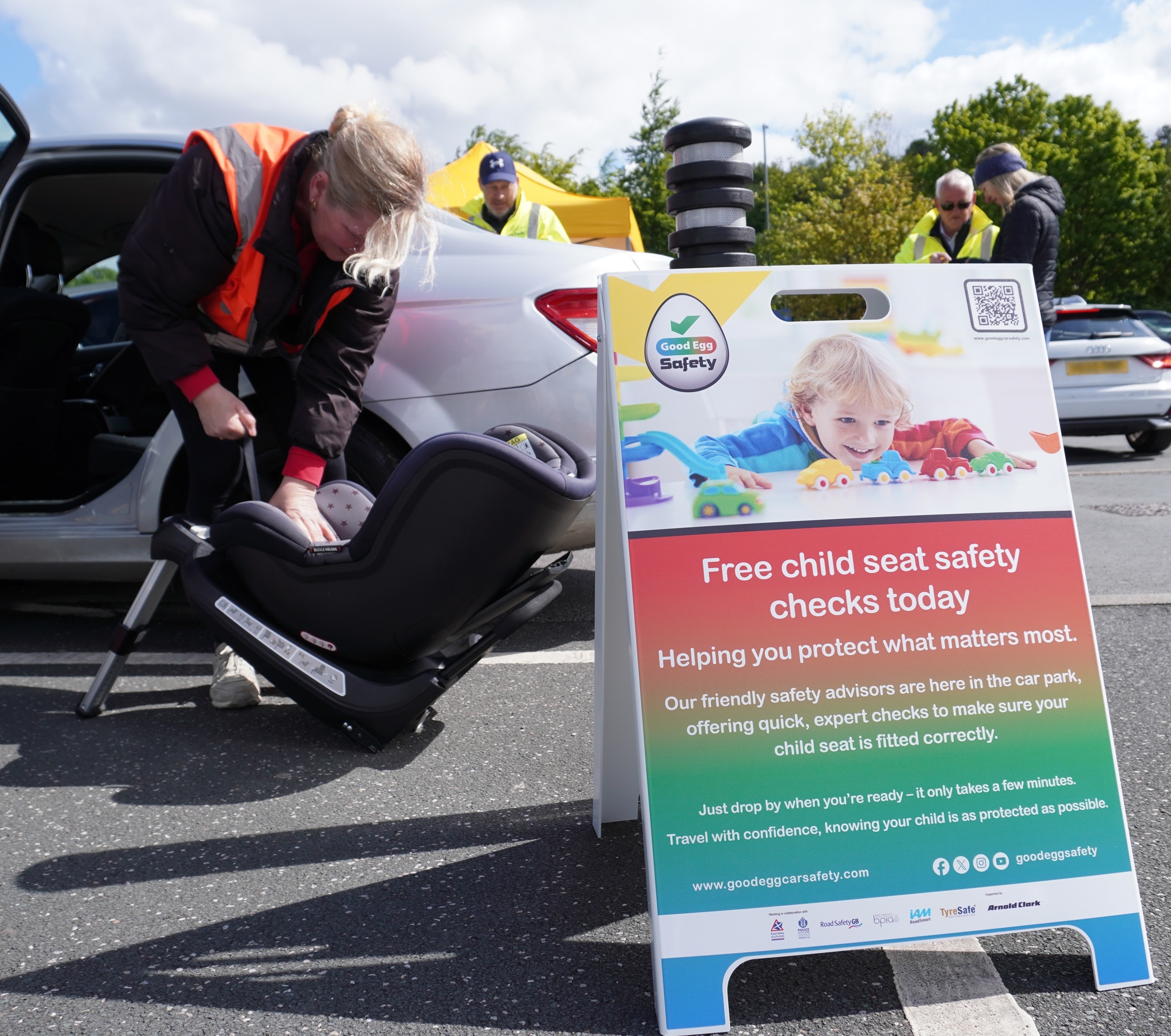 Two-Thirds of Child Car Seats Found to Be Unsafe as Free Safety Checks Return Across West Yorkshire